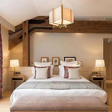 Hotel Chais Monnet 4*