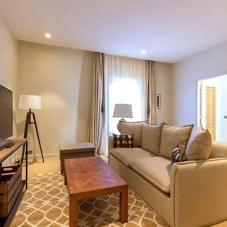Chais Monnet Hotel